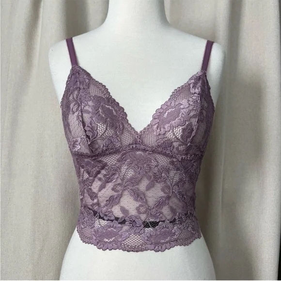 VICTORIA’S SECRET Lavender Lace Bralette Top Size Small - Picture 5 of 16